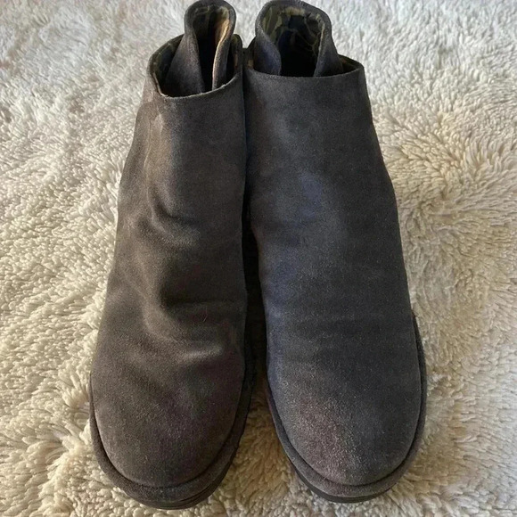FLY London | Yaman Wedge Ankle Booties in Grey Suede Size 39/8-8.5 - Picture 2 of 6